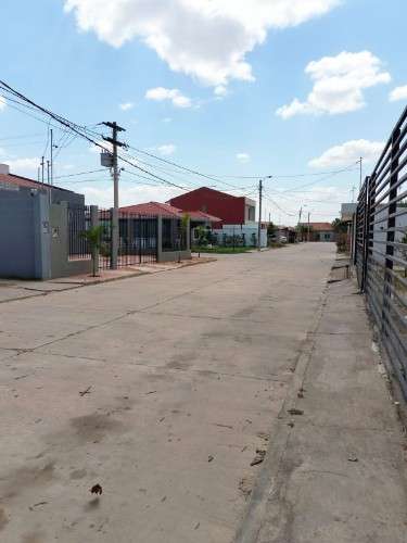Lote en venta en condominio zona este y 9no anillo1496780793