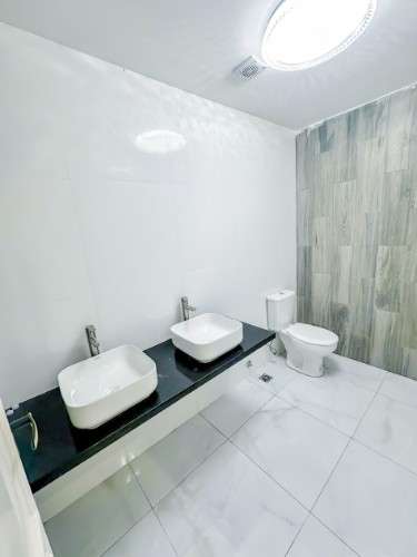 Casa amoblada en alquiler – condominio palmas del urubo iii1458036603
