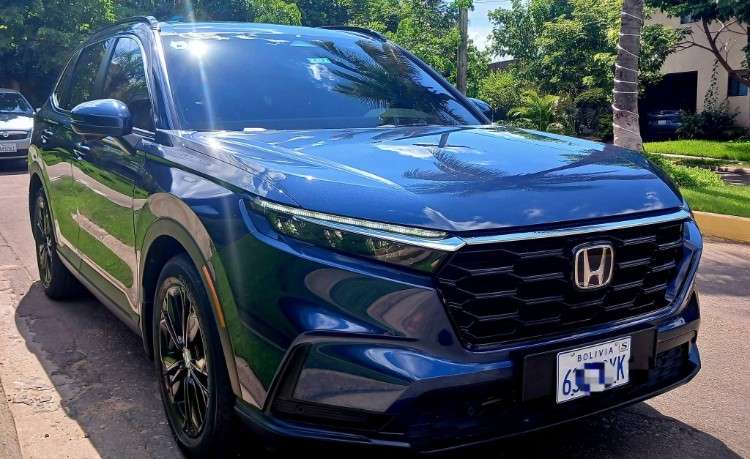 Vendo o permuto honda cr-v exl 2024 – full equipo ✨? cel 75018362 precio charlable   ? importada por autobol  la suv más completa y segura de su categoría. versión full 4x4 honda sensing (sistema de seguridad avanzada con frenado inteligente) motor 1.5 tu1411096309