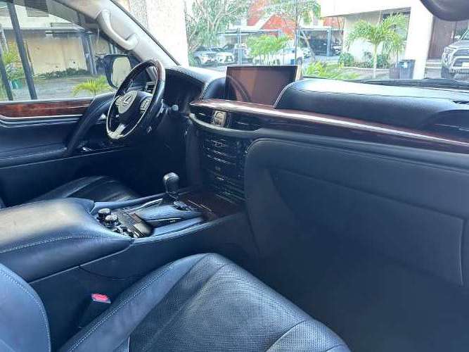 Lexus lx 570 año 2019 de tienda 468951394