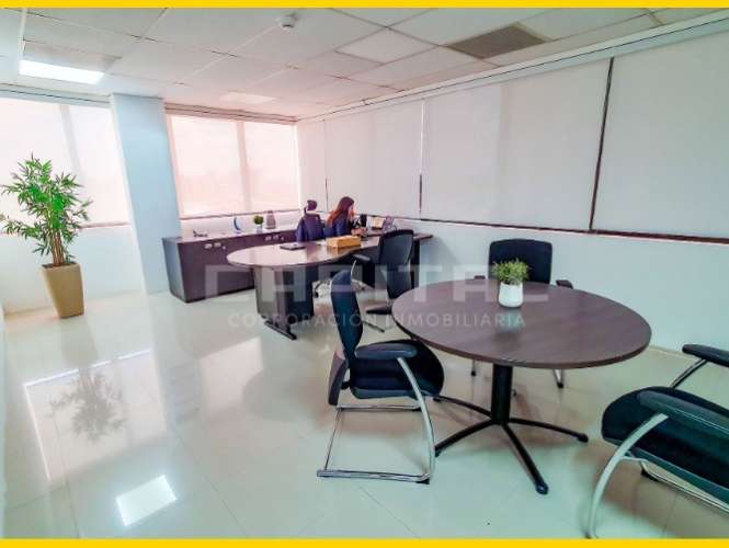 En edificio empresarial – alquilo oficina para empresa de primer nivel1935829393