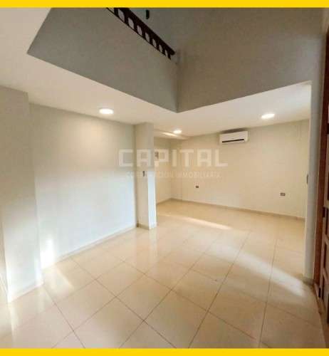 Hermosa casa en venta en barrio urbarí977157977