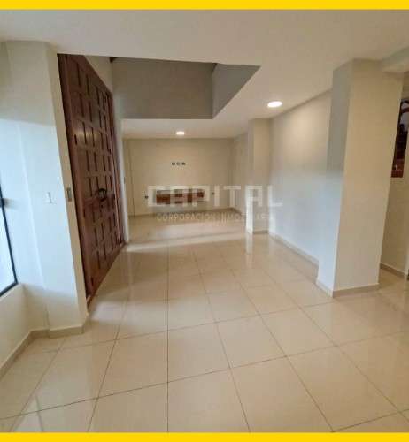 Hermosa casa en venta en barrio urbarí977157977