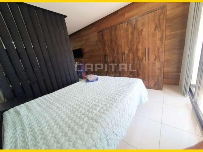 Sky collection plaza italia monoambiente amoblado con parqueo 1483111831