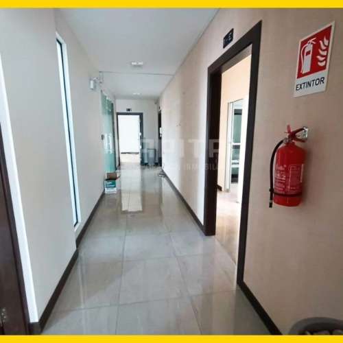 Alquiler o venta de oficinas – piso completo en edificio business & health, av. beni911595712