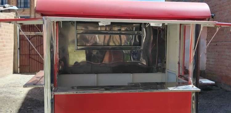 Caseta hermosa de muy buen  material aluminio moderno más su cocina brostera y papas fritas2120690827