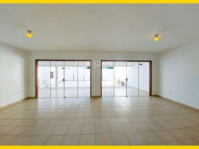 Casa en alquiler zona oeste barrio las palmas786642275