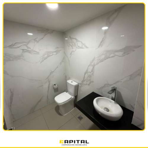 Local corporativo de doble altura con mezzanine en alquiler583776677