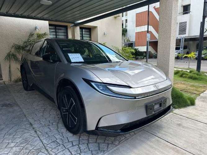 Toyota bz3x 2025 eléctrica 1810493511