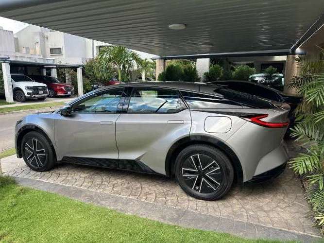 Toyota bz3x 2025 eléctrica 1810493511