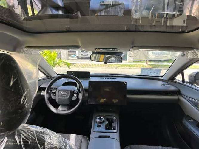 Toyota bz3x 2025 eléctrica 1810493511