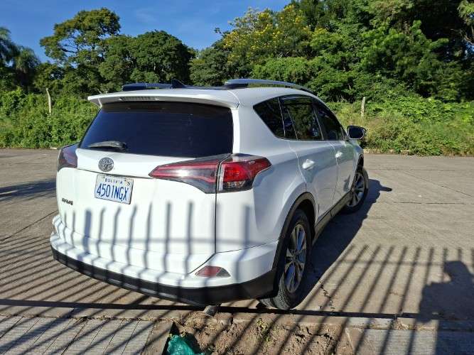 Toyota rav4 4x4 version 1835016690