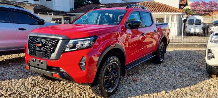 Tumomo.com Impecable nissan frontier mod.2022