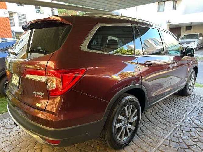 Honda pilot 4x4 año 2019 con cambio de nombre 490005458