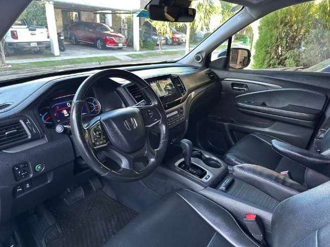 Honda pilot 4x4 año 2019 con cambio de nombre 490005458