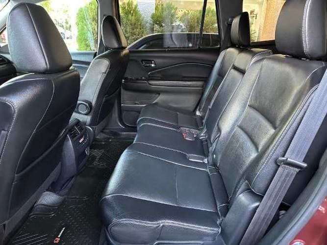 Honda pilot 4x4 año 2019 con cambio de nombre 490005458