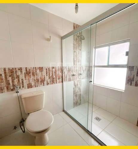 Casa en venta con dos departamentos1082723011