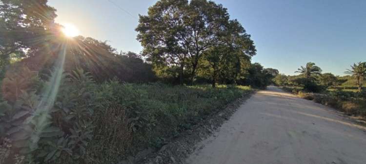 Venta de lote urbanizable de 360m² en zona este - oportunidad única735716599