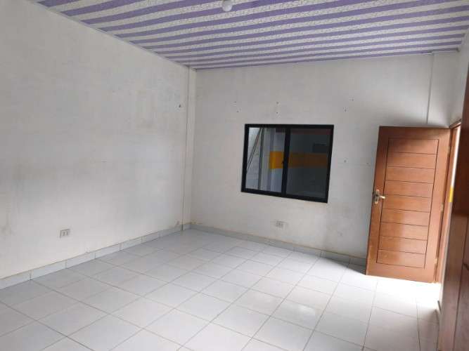 Casa en venta zona este –  av. cumavi2136017070