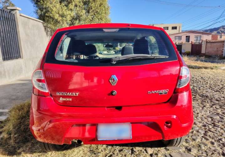 De ocasión: renault sandero 2011, versión full1354621863