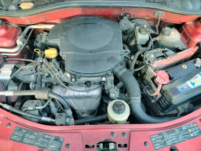 De ocasión: renault sandero 2011, versión full1354621863