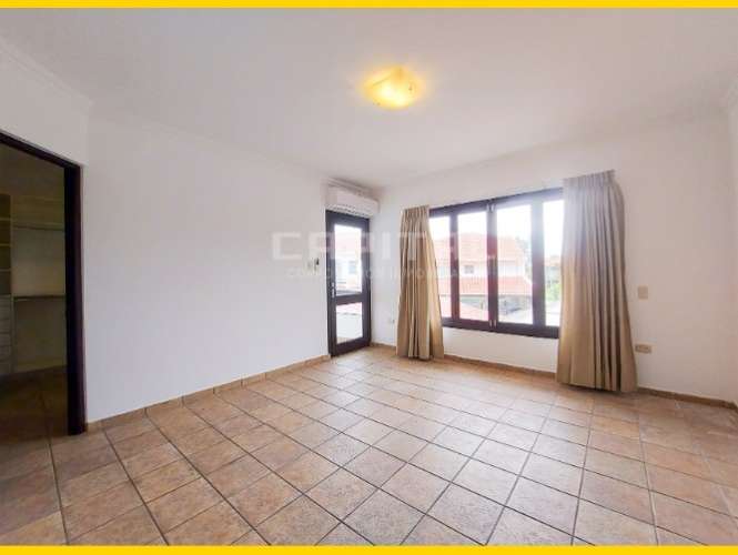Casa en alquiler o venta en condominio barrio norte592608394