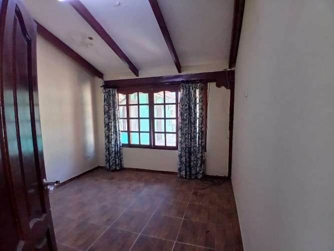 Amplio inmueble para vivienda y negocio en anticretico530341951