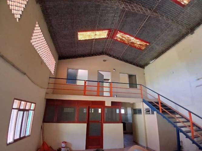 Amplio inmueble para vivienda y negocio en anticretico530341951