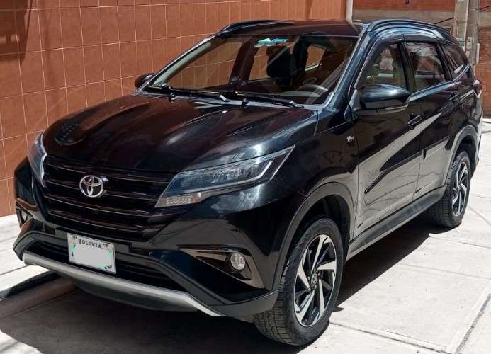 Toyota rush 2019 - vagoneta mecánica, tracción trasera en oferta1440094508