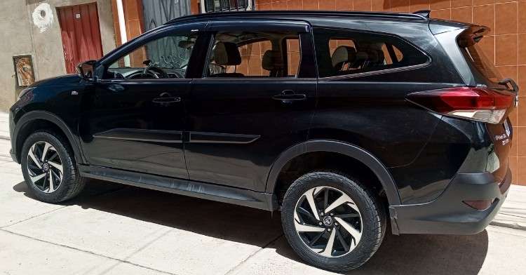 Toyota rush 2019 - vagoneta mecánica, tracción trasera en oferta1440094508