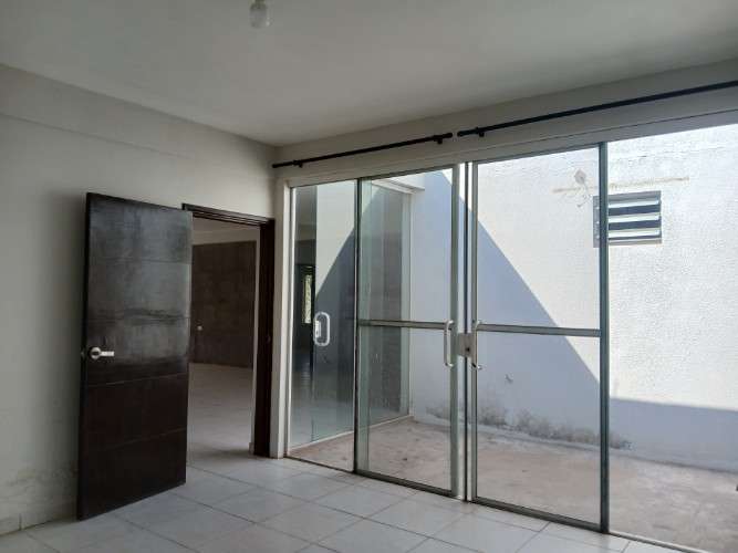 Casa grande en venta ideal para negocio, balneario o restaurant1723164723