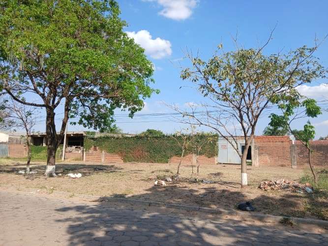 Casa grande en venta ideal para negocio, balneario o restaurant1723164723