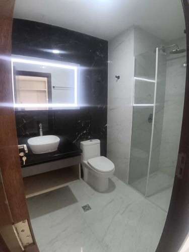 Departamento de 2 dormitorios y parqueo en alquiler395264734