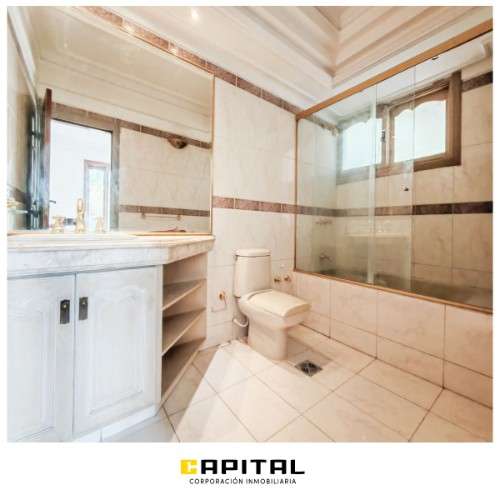 Casa en alquiler en barrio equipetrol, ideal para empresas779591677