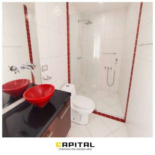 Colinas del urubo i – amplia casa amoblada en alquiler976670431