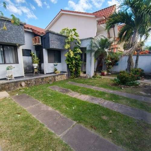 Casa en venta sobre avenida – zona norte remanso 9no anillo2068663364