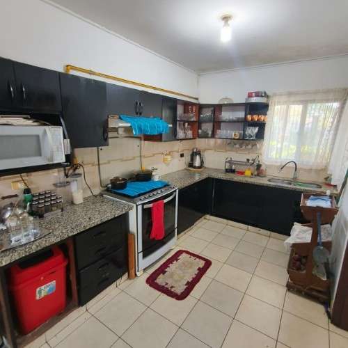 Casa en venta sobre avenida – zona norte remanso 9no anillo2068663364