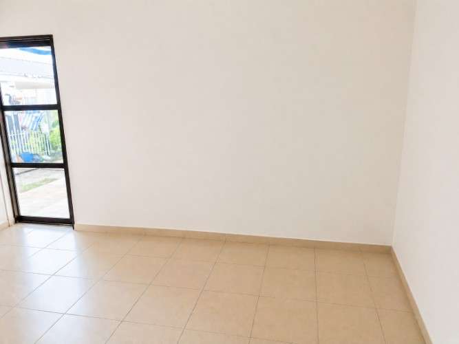 Casa + departamento en venta – urbanizacion balcon i224039176