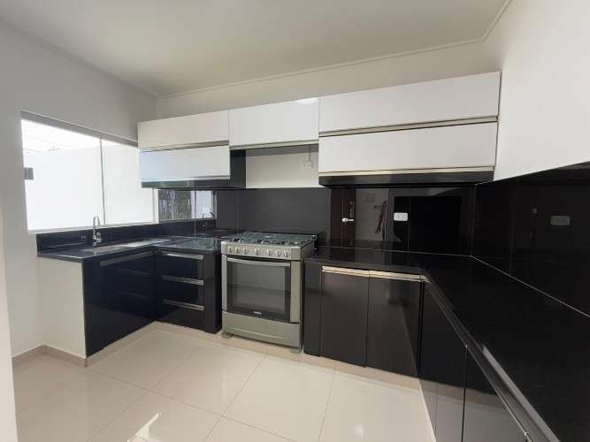 Casa en venta de una planta a estrenar en zona norte868781084