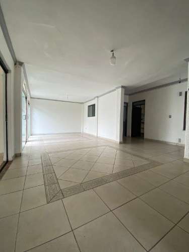 Amplia casa en alquiler ideal para empresa en zona sur1247554577