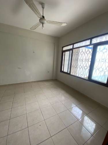 Amplia casa en alquiler ideal para empresa en zona sur1247554577