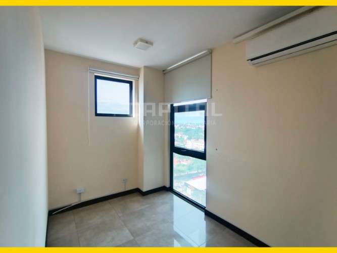 Oficinas en alquiler o venta en edificio business & health547406144