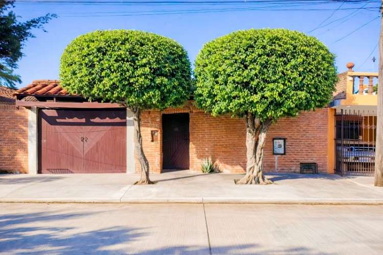 Vendo casa de una planta zona santos dumont1115131041