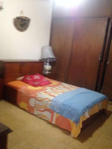 Habitacion amoblada en alquiler 1050894389