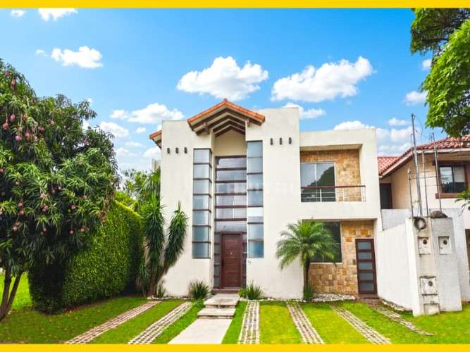 Casa semi amoblada en alquiler, condominio ciudad jardín182959532