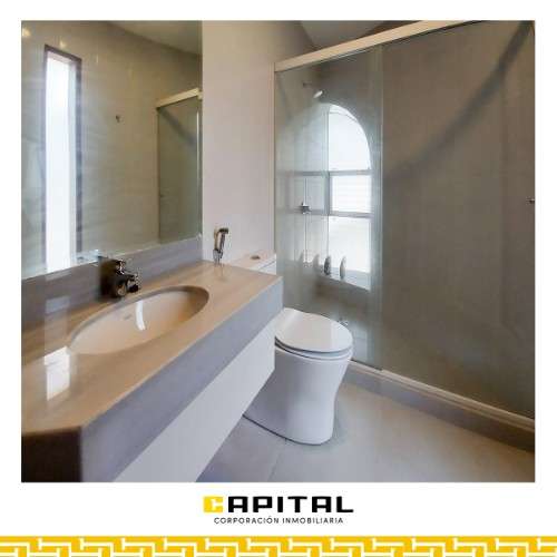 Hermosa casa con piscina en alquiler, barrio las palmas, santa cruz, bolivia, paola kaiser1066018701