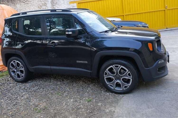Vendo jeep renegade 2017 como nuevo433840298