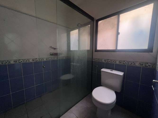 Casa en venta 4 dormitorios en noroeste - barrio exclusivo2109561892