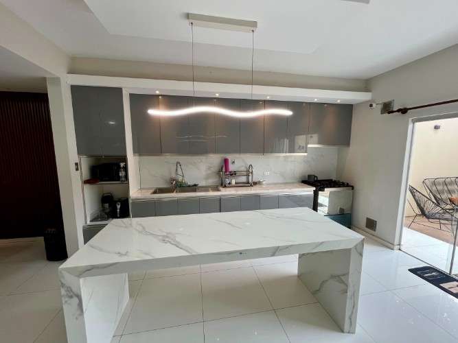 Amplia casa en anticrético 6to anillo - zona sur78909415