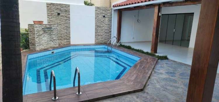 *casa en alquiler o venta  en barrio las palmas821059082